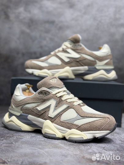 Кроссовки оптом