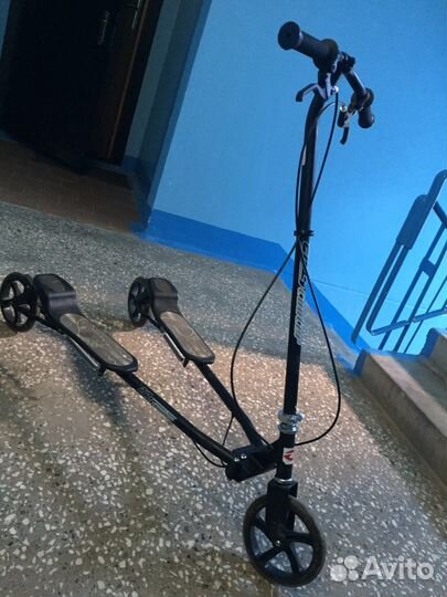 Инерционный самокат Zip Scooter