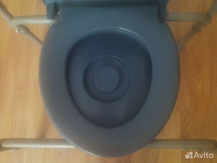 Кресло туалет Trives Тривес CA668