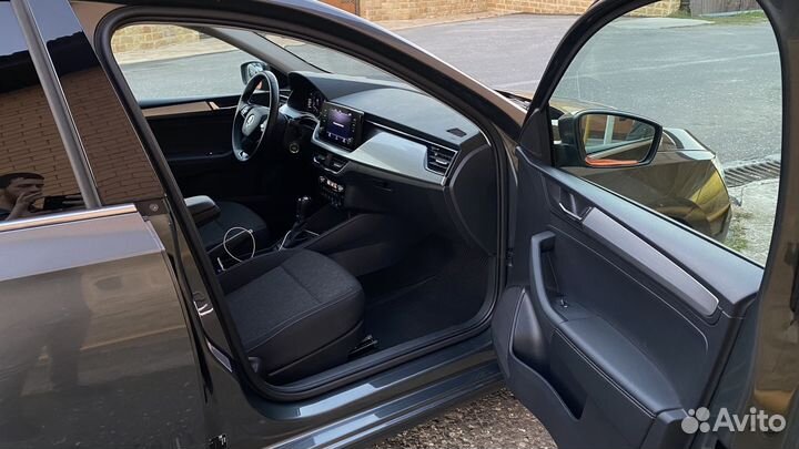 Skoda Rapid 1.6 AT, 2022, 55 000 км