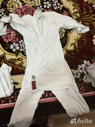 Кимоно и футы для каратэ