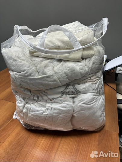 Постельные принадлежности пакетом