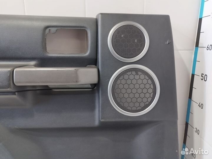 Обшивка двери задней левой Discovery III 2004-2009