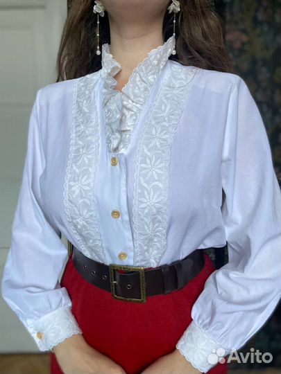 Немецкая блуза с кружевом