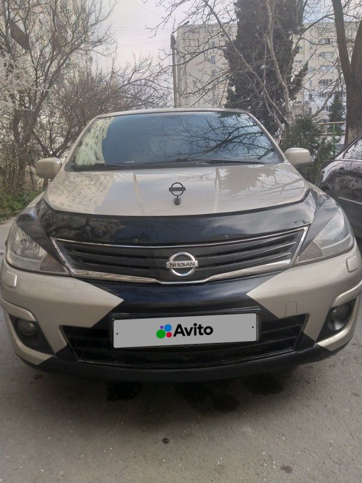 Nissan Tiida: фото владельца