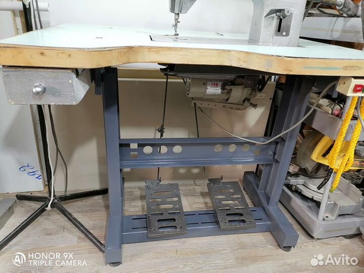 Промышленная машинка 1022 м