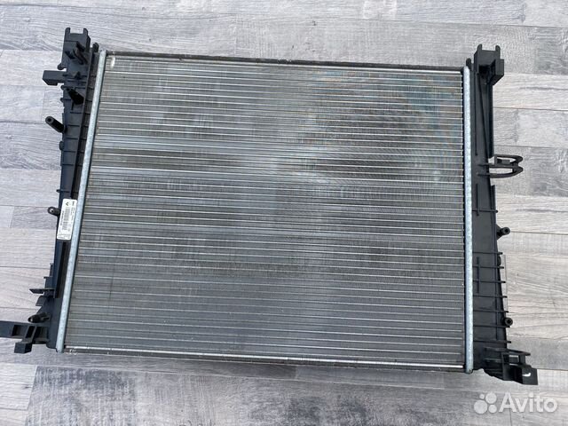 Рено Аркана радиатор