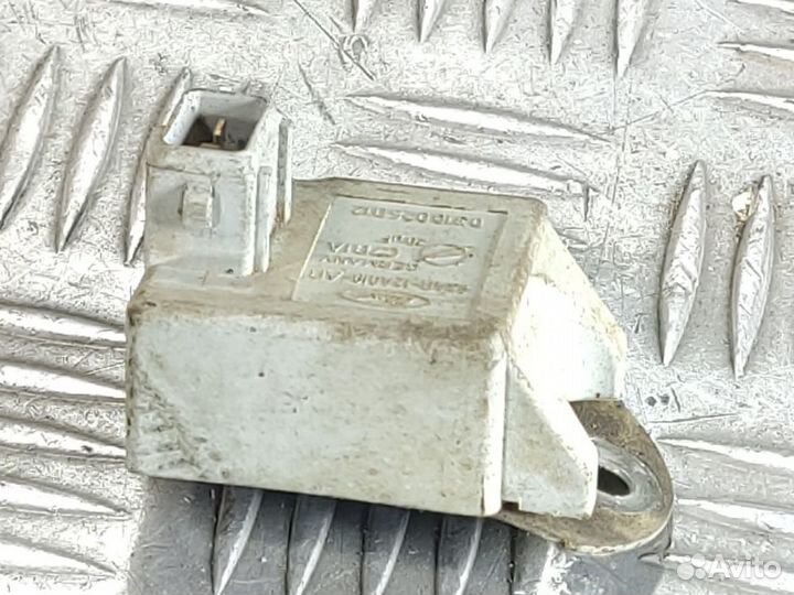 Конденсатор Ford Mondeo 2000-2007