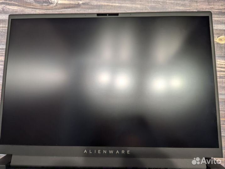 Alienware m18 R2, 14900hx, 4090, 64gb, 4tb