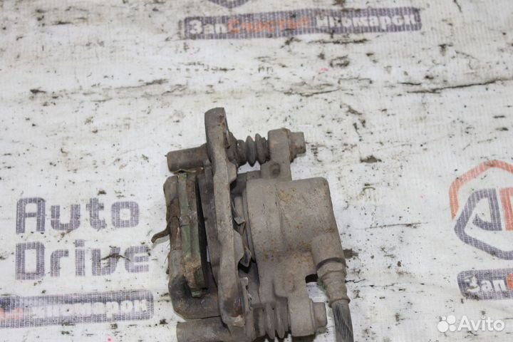 Mitsubishi Lancer 9 1.6 Суппорт задний левый