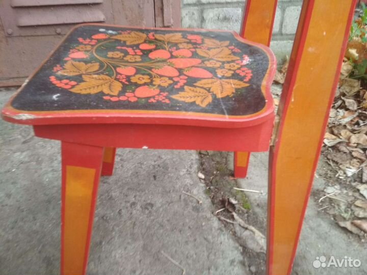 Стульчики детские хохлома