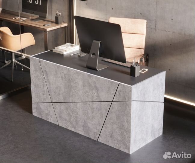 Компьютерный стол для офиса