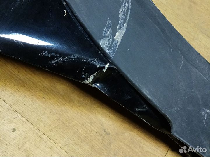 Переднее правое крыло Subaru outback B13