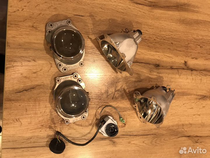 Линзы и отражатели Honda Accord 7