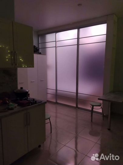 Раздвижные двери, перегородка