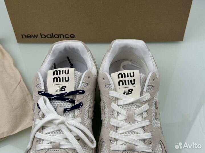 Кросовки New Balance X Miu Miu 530 SL White