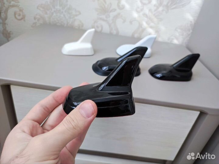 Плавник на крышу в стиле VAG