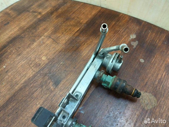 Топливная рампа форсунка BMW E36 M52 B20