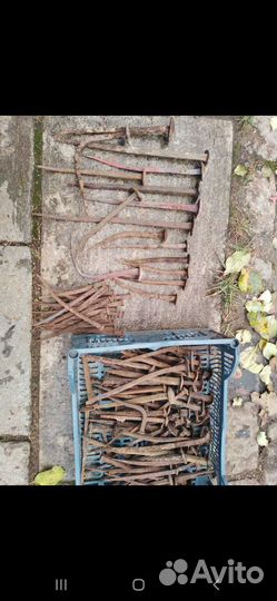 Гвозди старинные кованные