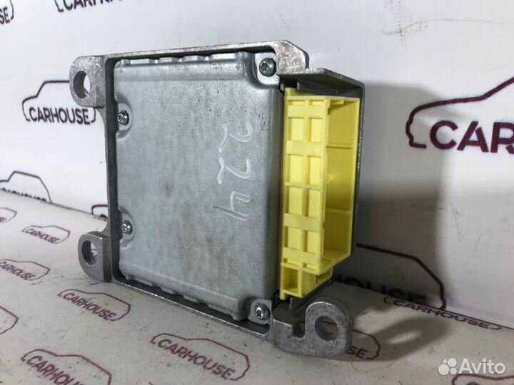 Блок управления аирбаг Toyota Corolla 150 1.6 1ZR