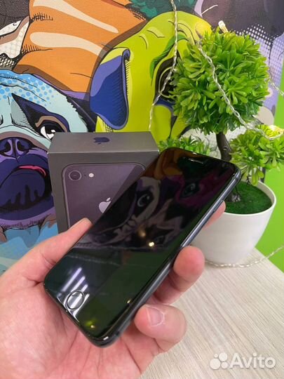 iPhone 8, 64 ГБ
