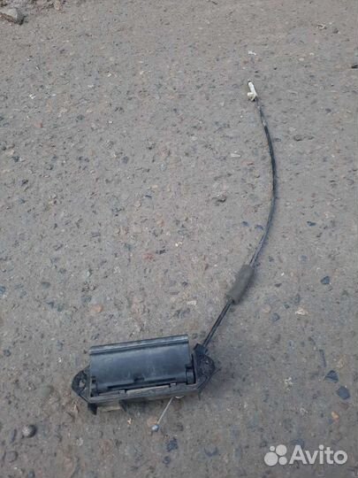 Продам запчасти с задней двери тойота сусед