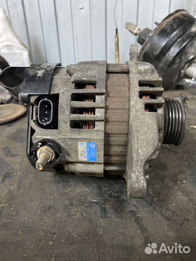 Генератор Nissan March