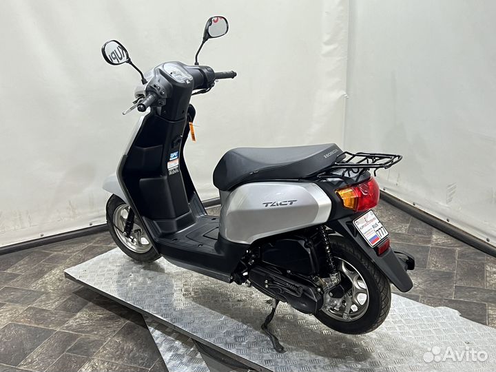 Скутер Honda Tact PGM-FI AF79 (2016г.в.)
