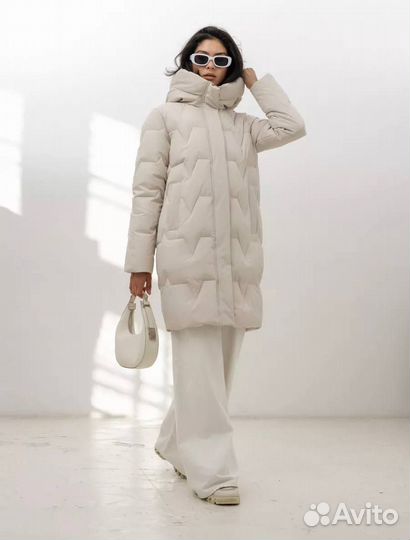 Пуховик зимний женский