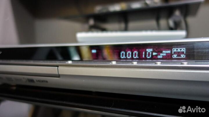 Домашний кинотеатр Sony DAV-DZ555M