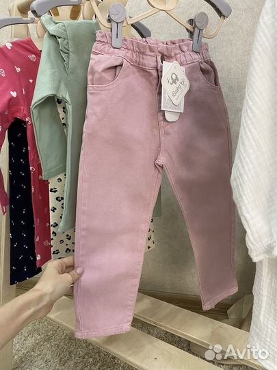 Пакет фирменной одежды для девочки 92