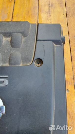 Крышка двигателя vq2,3 nissan