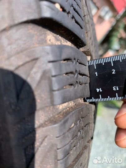 Triangle TR777 235/60 R18