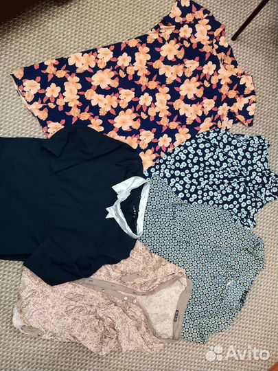 Отдам бесплатно женские вещи