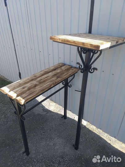 Столики и лавочки