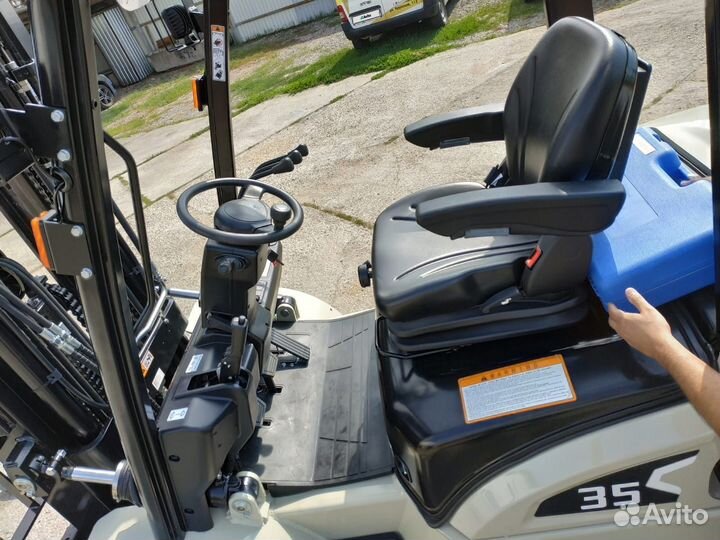 Вилочный погрузчик TFN CPCD35-XRW55F, 2022