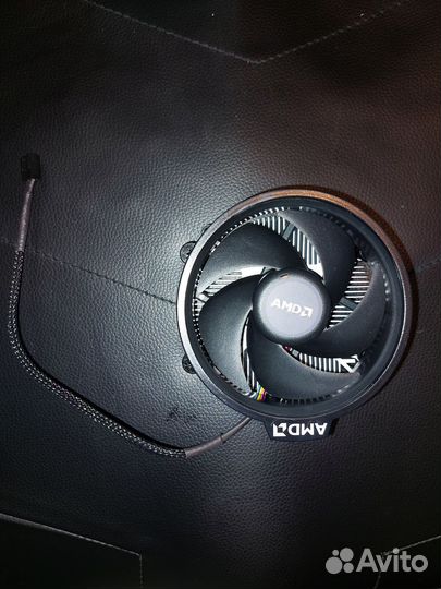 Кулер для процессора AMD Wraith Stealth