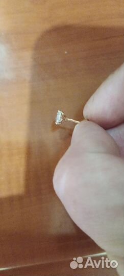Золотые серьги(гвоздики)