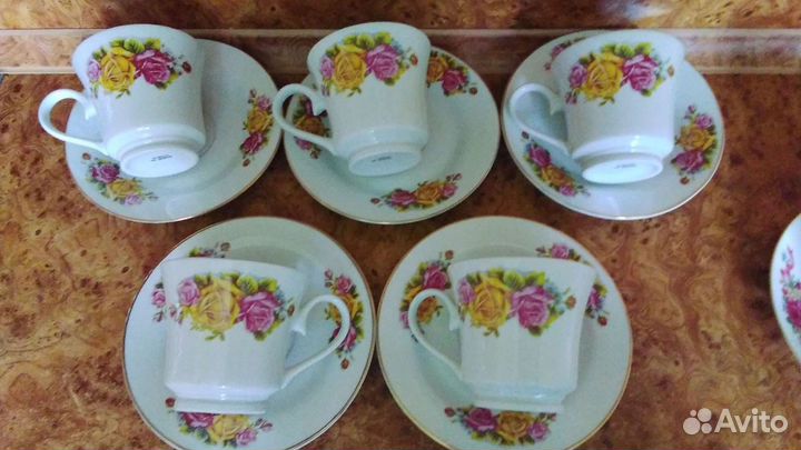 Столовый сервиз новый