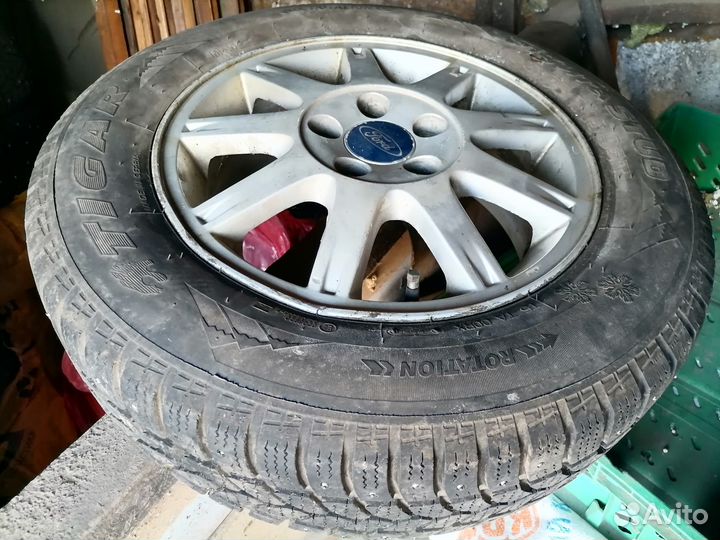 Tigar Sigura Stud 195/65 R15