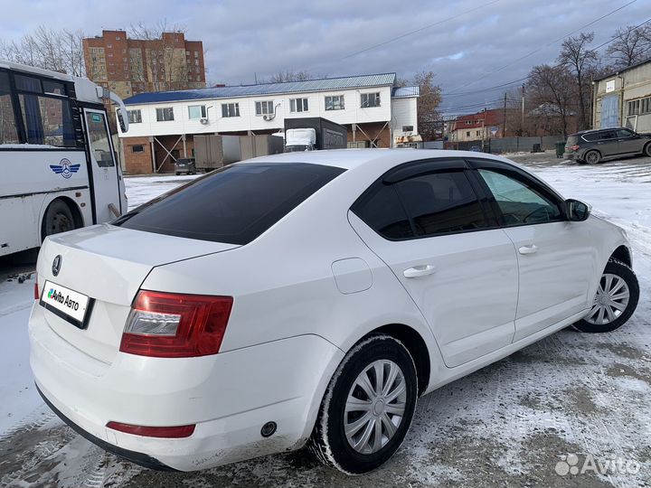 Skoda Octavia 1.6 AT, 2014, 215 000 км