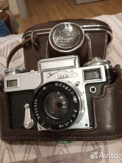 Плёночный фотоаппарат Киев, родом из СССР