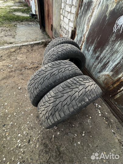 Hankook Winter I'Pike RS W419 215/50 R17