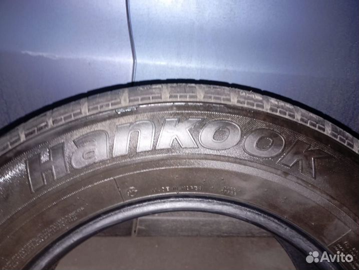 Hankook Radial RA08 215/70 R16C