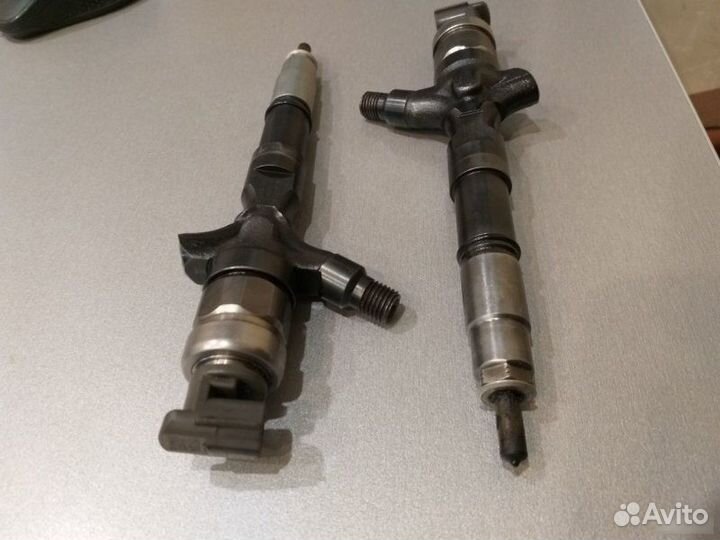 Форсунка топливная Toyota Land Cruiser Prado 120