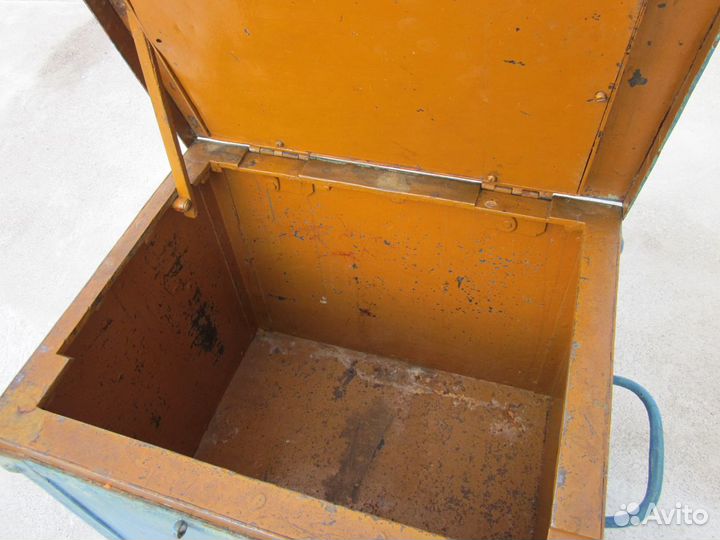 Антикварный сейф