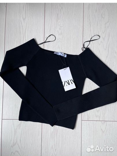 Zara лонгслив / топ