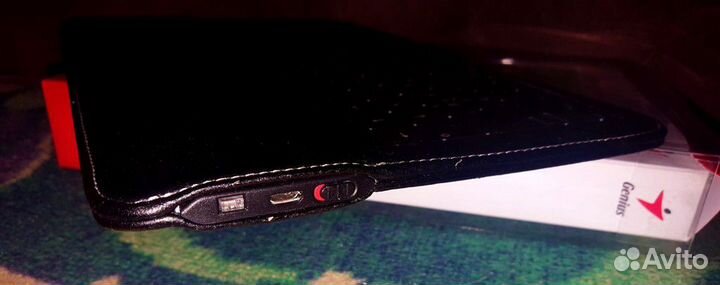 Беспроводная клавиатура Genius