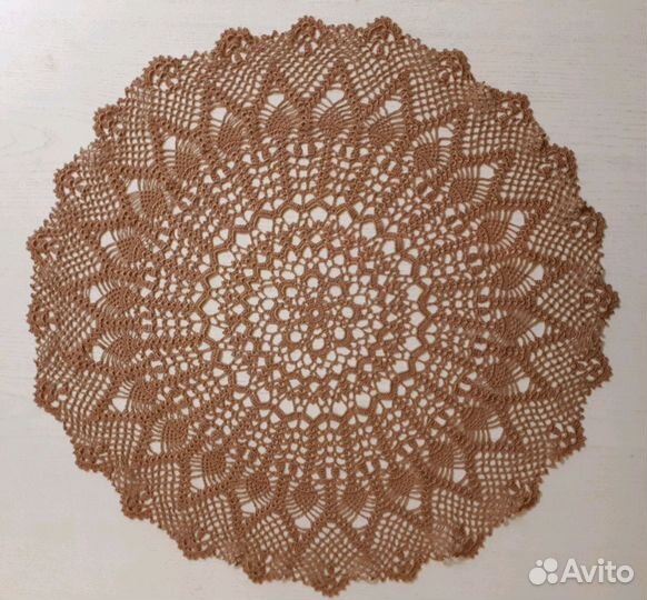 Салфетка (диаметр 74 см)