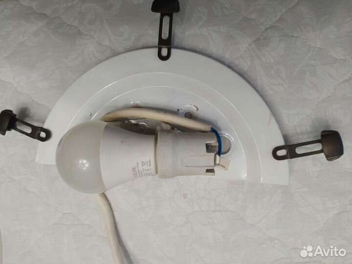 Настенный светильник бра